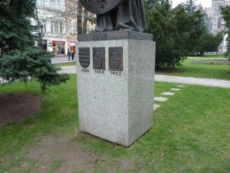 Podstavec pod sochu- Košice
